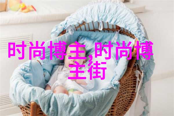 明星们的透明装扮光鲜亮泽的时尚挑战